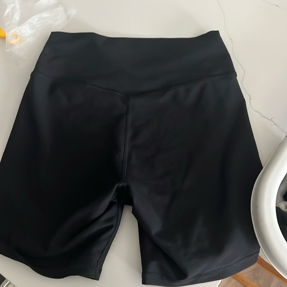 Abercrombie YPB black 7” bike shorts  size M.